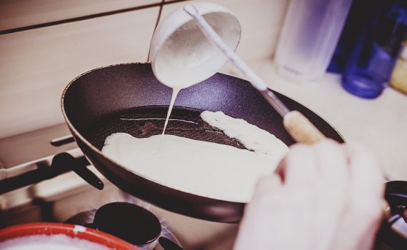 Cooking a pancake